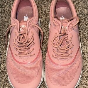 Nike Women's Pink Sneakers Air Max Thea Size 11W EUC like new!